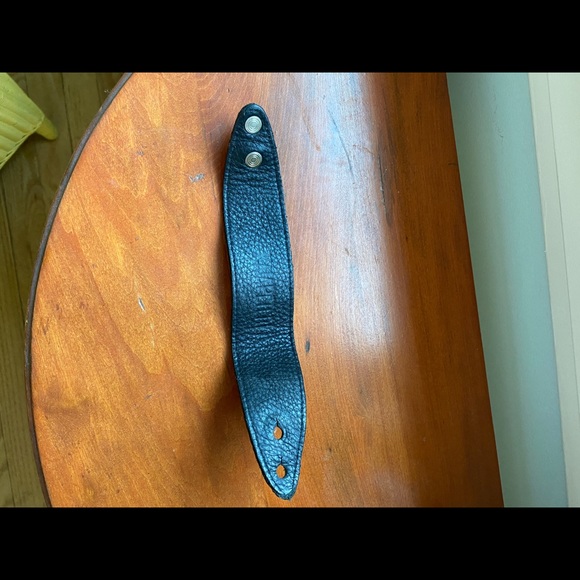 Black Leather Wrist Cuff Bracelet - Picture 5 of 5
